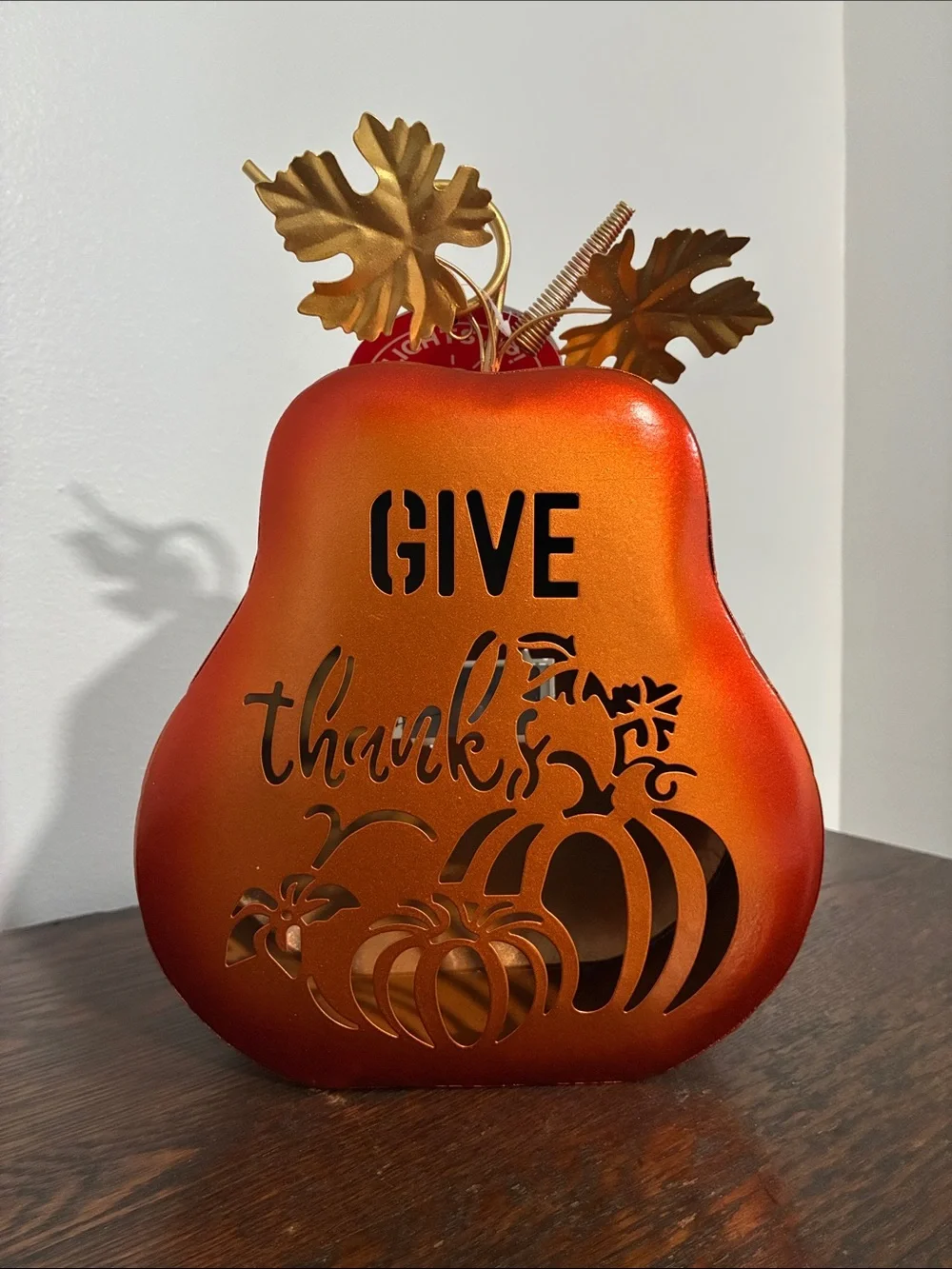 NWT-LED Light Up- Give Thanks-Orange Metal Pumpkin Decoration w/ Metal Leaves 🍁